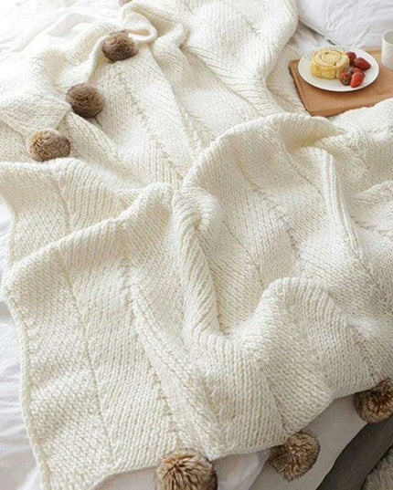 Charming Chenille Knit Throw Blanket with Delightful Pompoms - Cozy Elegance for Your Living Space