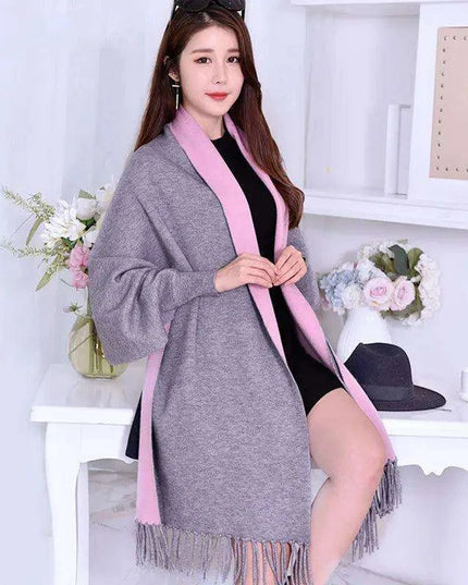 Elegant Black Tassel Poncho Scarf - Stylish Women's Winter Wrap for Warmth and Versatility