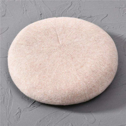 Elegant Cashmere Blend Beret - Trendy Winter Hat for Fashion-Forward Women