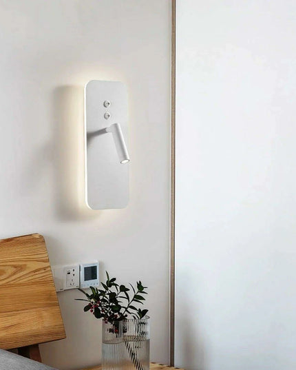 Stylish Adjustable Rotating Wall Lamp for Modern Interiors