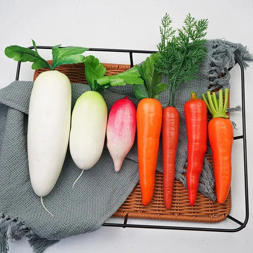 Imaginative Vegetable Playtime Set: 7 Realistic Radish and Carrot Models for Creative Learning