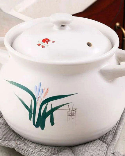 Rustic Ceramic Casserole Pot for Gas Stove - Timeless Earthenware Soup Maker