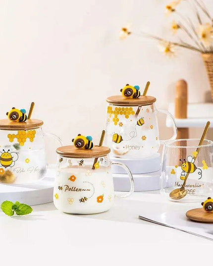 Adorable Bee-Themed Ceramic Cup with Lid – 400ml Whimsical Coffee & Tea Mug for Breakfast and Celebrations