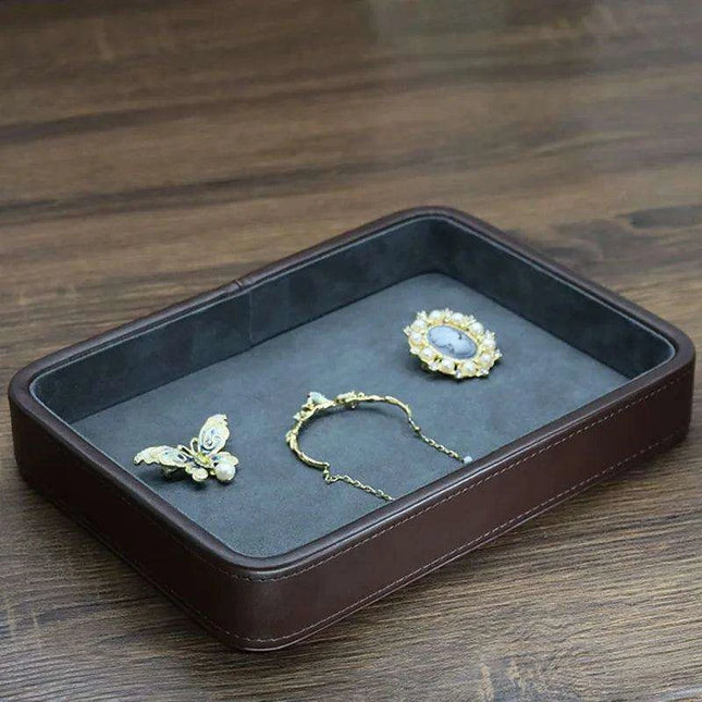 Elegant Vintage Leather Jewelry Organizer - European Style Storage Solution