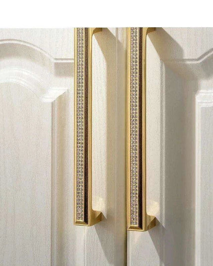 Luxurious Gold and Crystal Cabinet Pulls - Exquisite Design and Lasting Quality