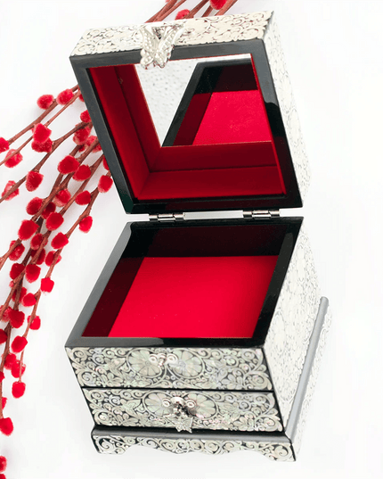 Elegant Mother of Pearl Jewelry Box with Mirror - Timeless Keepsake Organizer for Women