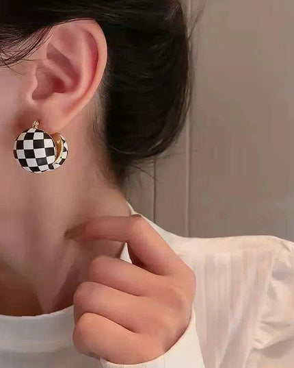 Elegant Monochrome Button Earrings - Korean Fashion-Inspired Jewelry