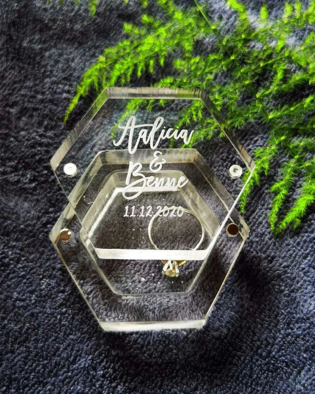 Customizable Transparent Hexagon Acrylic Ring Box with Engraved Name and Date - Elegant Jewelry Display