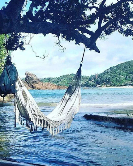 Macrame Dreamscape Deluxe Double Hammock - Your Ultimate Relaxation Escape