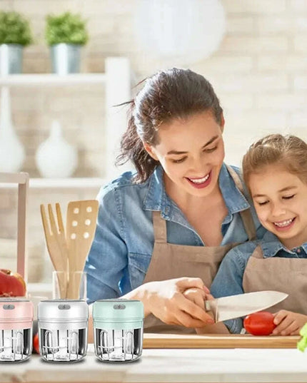 Compact Electric Garlic Chopper with Quick-Slice Technology and Adjustable Capacity
