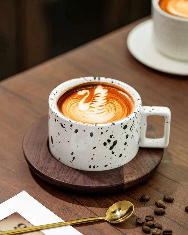 Retro Ceramic Mug and Spoon Set - Charming 320ml Drinkware for a Thoughtful Gift