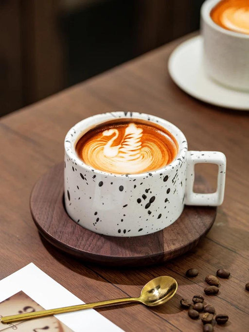 Retro Ceramic Mug and Spoon Set - Charming 320ml Drinkware for a Thoughtful Gift