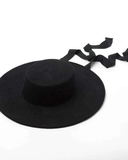 Elegant Wool Boater Hat - Fashionable Wide Brim Felt Hat with Stylish Ribbon for Men and Women - Essential Winter Outdoor Accessory