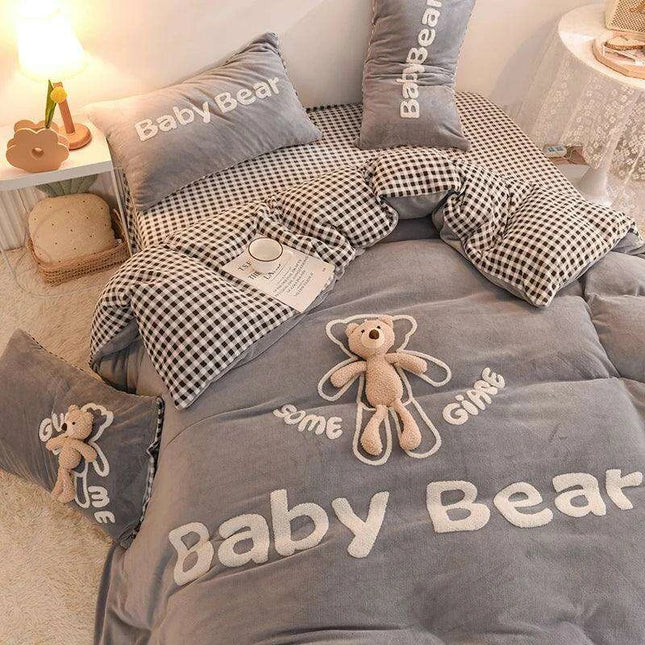 Cozy Plush Velvet Flannel Fleece Bedding Set with Adorable Toy Beardecorate - Complete Duvet Cover, Sheet, and Pillowcase Collection for Full, Queen, and King Beds