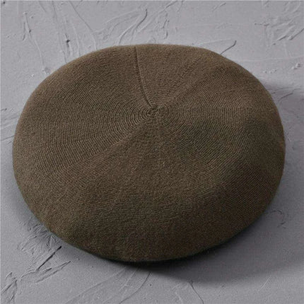 Elegant Cashmere Blend Beret - Trendy Winter Hat for Fashion-Forward Women