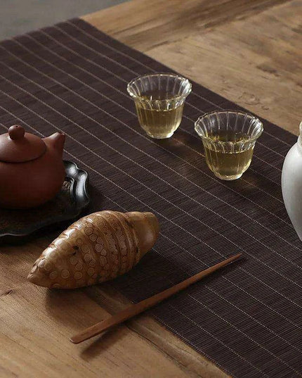 Chic Eco-Friendly Bamboo Table Runner and Placemats for Elegant Dining Spaces