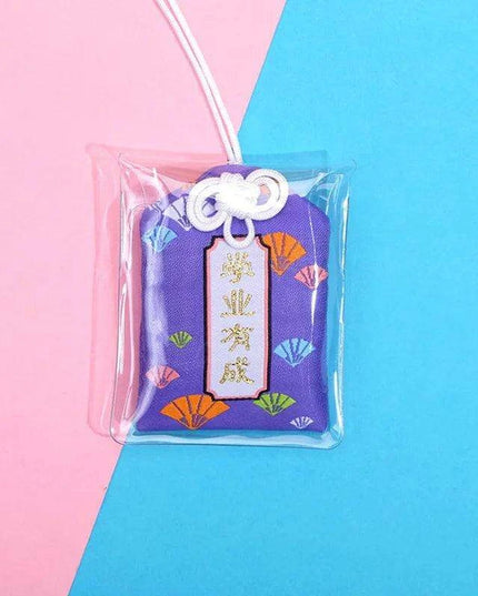 Maneki Neko Good Luck Keychain: A Charming Token of Prosperity