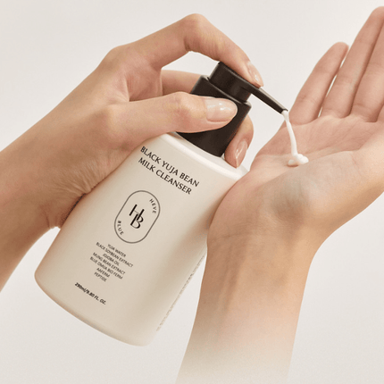 HEVEBLUE Black Yuja Bean Milk Cleanser 290ml - Très Elite