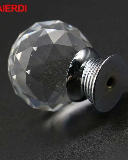 Exquisite Diamond-Cut Crystal Glass Cabinet Knobs for a Stylish Home Upgrade