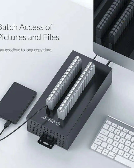 30-Port Heavy-Duty USB Hub with Built-In SD Card Reader for Enhanced Data Transfer and Charging