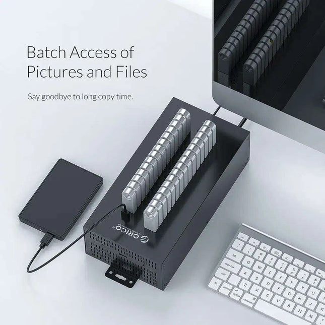 30-Port Heavy-Duty USB Hub with Built-In SD Card Reader for Enhanced Data Transfer and Charging