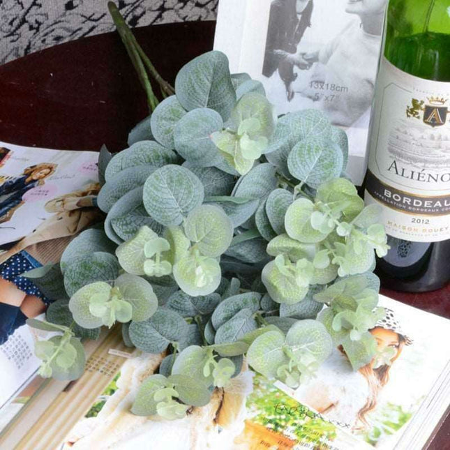Eucalyptus Elegance: Luxurious Silk Floral Bouquet with 16 Stems