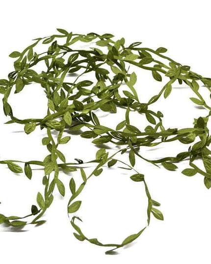 Lush Green Silk Leaf Garland - 10 Meters for Elegant Home Decor and Creative Crafts