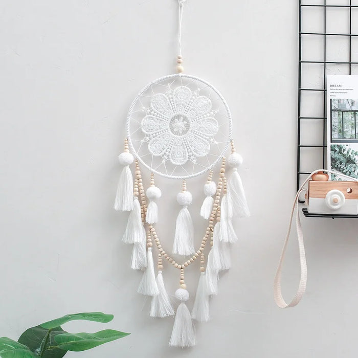 Indian Dreamcatcher Elegance - Artisanal Wall Decor for a Magical Atmosphere