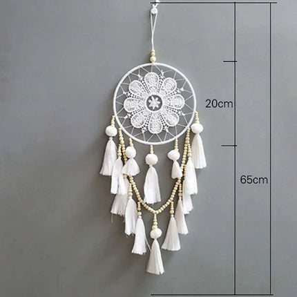 Enchanting Indian Dreamcatcher - Artisan Crafted Decor for a Magical Atmosphere