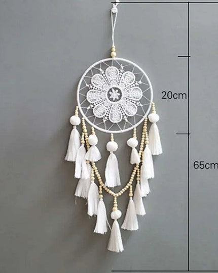 Enchanting Indian Dreamcatcher - Artisan Crafted Decor for a Magical Atmosphere