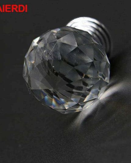 Exquisite Diamond-Cut Crystal Glass Cabinet Knobs for a Stylish Home Upgrade