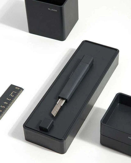 Compact Creative Cutter for Art and DIY Enthusiasts