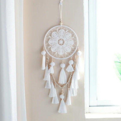 Indian Dreamcatcher Elegance - Artisanal Wall Decor for a Magical Atmosphere