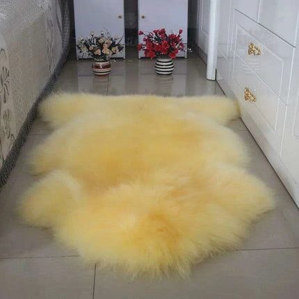 Luxurious 100% Genuine Sheepskin Area Rug for a Cozy and Elegant Home