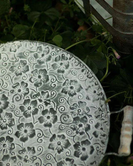 Antique-Style Round Metal Serving Tray with Rustic Wooden Handles for Cakes and Breads