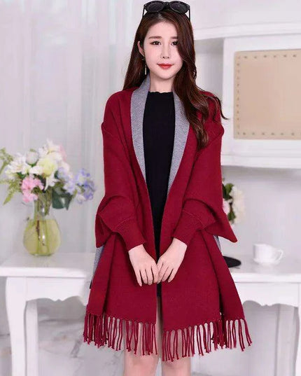 Elegant Black Tassel Poncho Scarf - Stylish Women's Winter Wrap for Warmth and Versatility