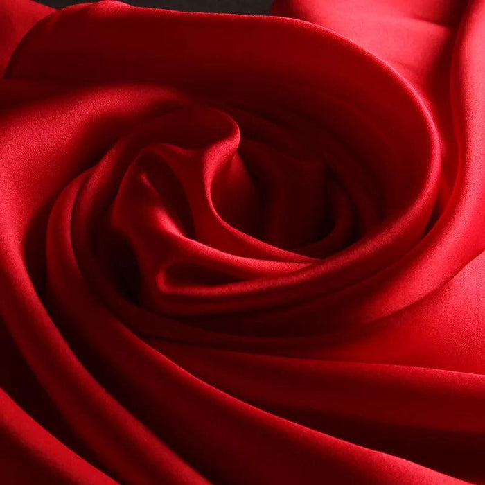 Silk Symphony: Luxurious Women's Scarf for Effortless Elegance