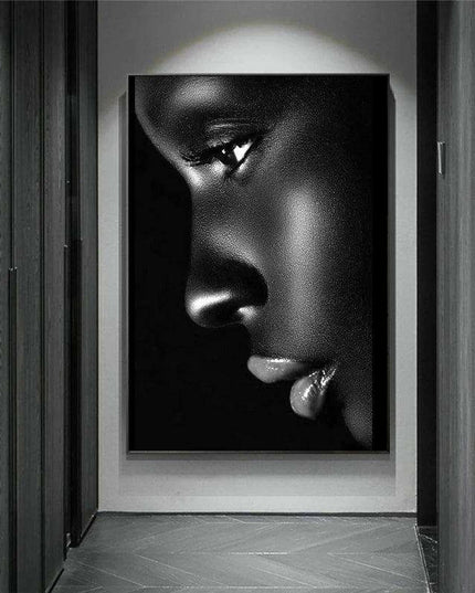 Graceful Elegance: Stunning Oil Painting of an African Woman with Luscious Lips
