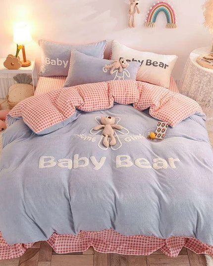 Cozy Plush Velvet Flannel Fleece Bedding Set with Adorable Toy Beardecorate - Complete Duvet Cover, Sheet, and Pillowcase Collection for Full, Queen, and King Beds