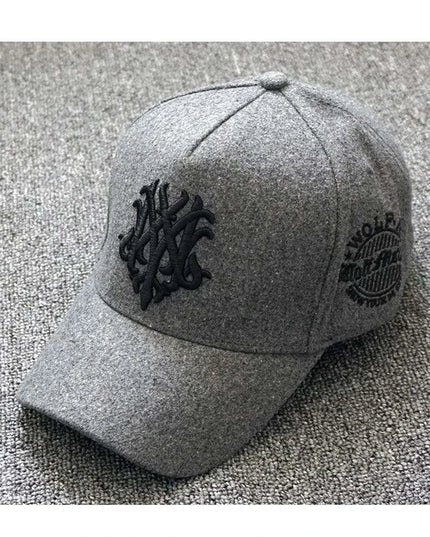 Stylish Oversized Wool Snapback Cap for Dads - Perfect Winter Outdoor Hat