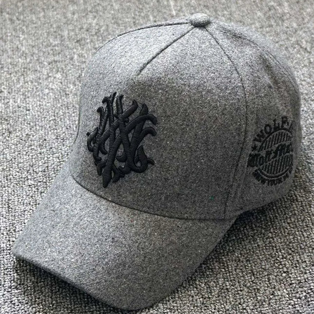 Stylish Oversized Wool Snapback Cap for Dads - Perfect Winter Outdoor Hat