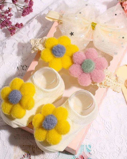 Adorable Polka Dot Bowknot Headband and Lace Flower Socks Ensemble for Stylish Little Ones
