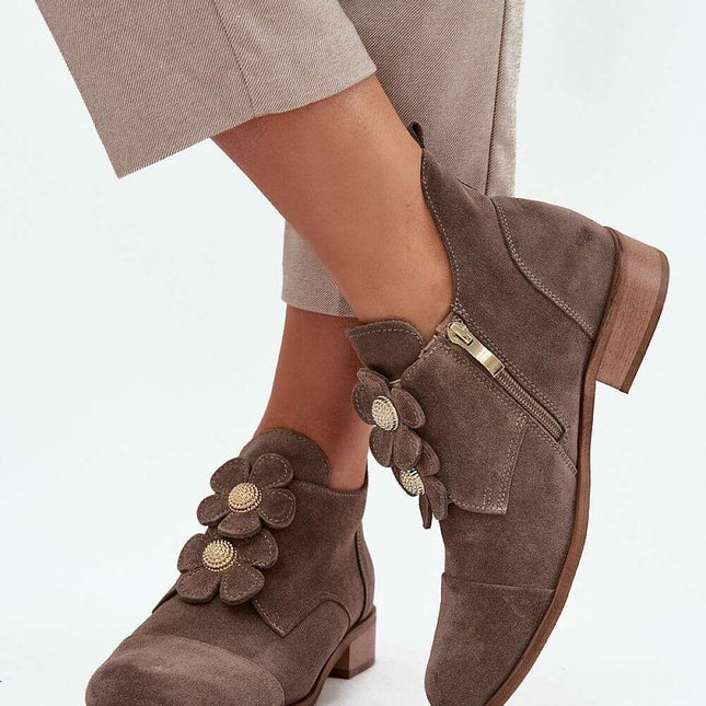 Half shoes model 216985