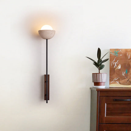 Halyon Wall Lamp