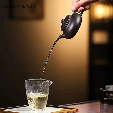 Handcrafted 140ml Yixing Purple Clay Teapot - Exquisite Zisha Kettle for Passionate Tea Aficionados - Très Elite
