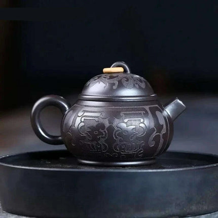 Handcrafted Authentic Purple Clay Teapot - 180ml Traditional Black Mud Kettle for Authentic Tea Brewing Experience - Très Elite