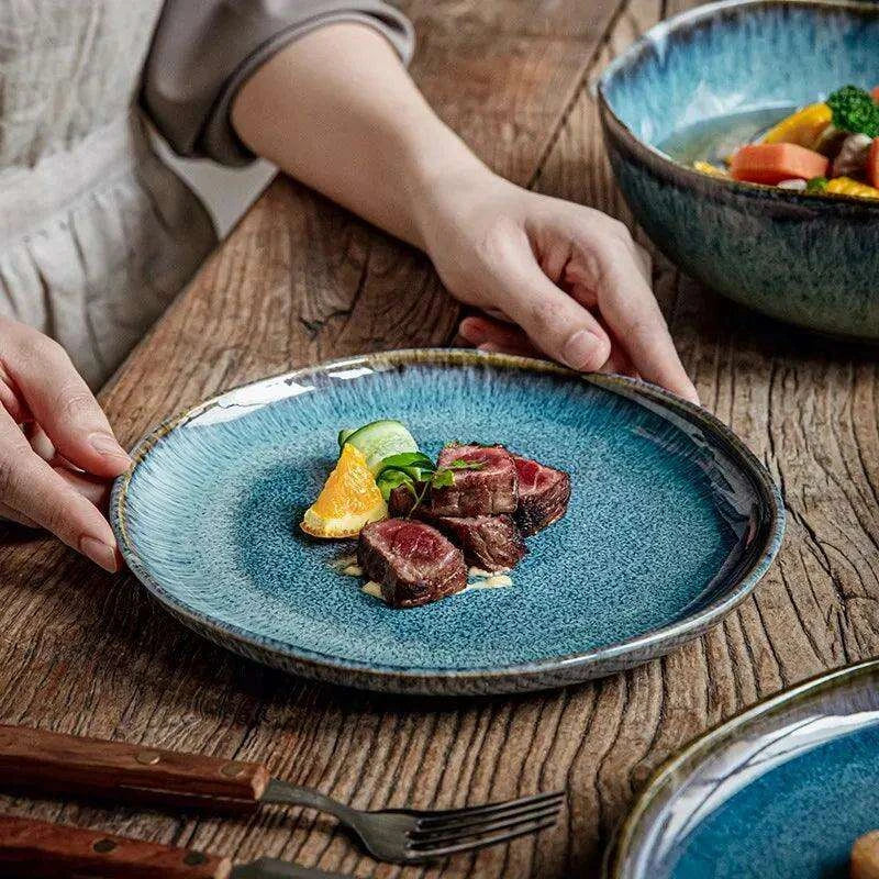 Handcrafted Blue Kiln Charger Plates - Elegant Table Decor for Sophisticated Dining Experiences - Très Elite