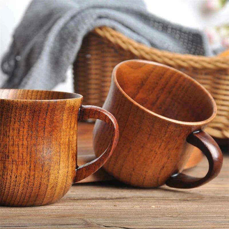 Handcrafted Rustic Spruce Wood Mug - Stylish Natural Drinkware for All Beverages - Très Elite
