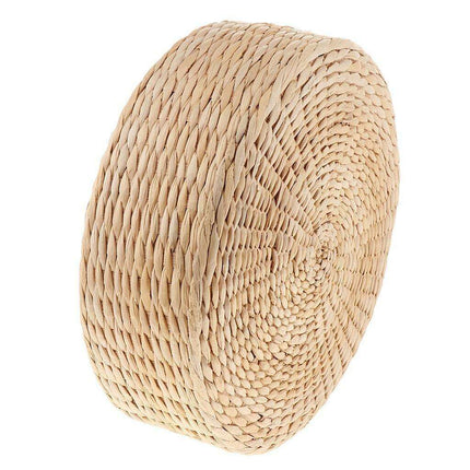Handmade Japanese Straw Cushion for Comfortable Relaxation - Très Elite