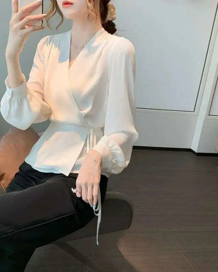 Korean-Style Women's Long Sleeve V-Neck Lace-Up Blouse